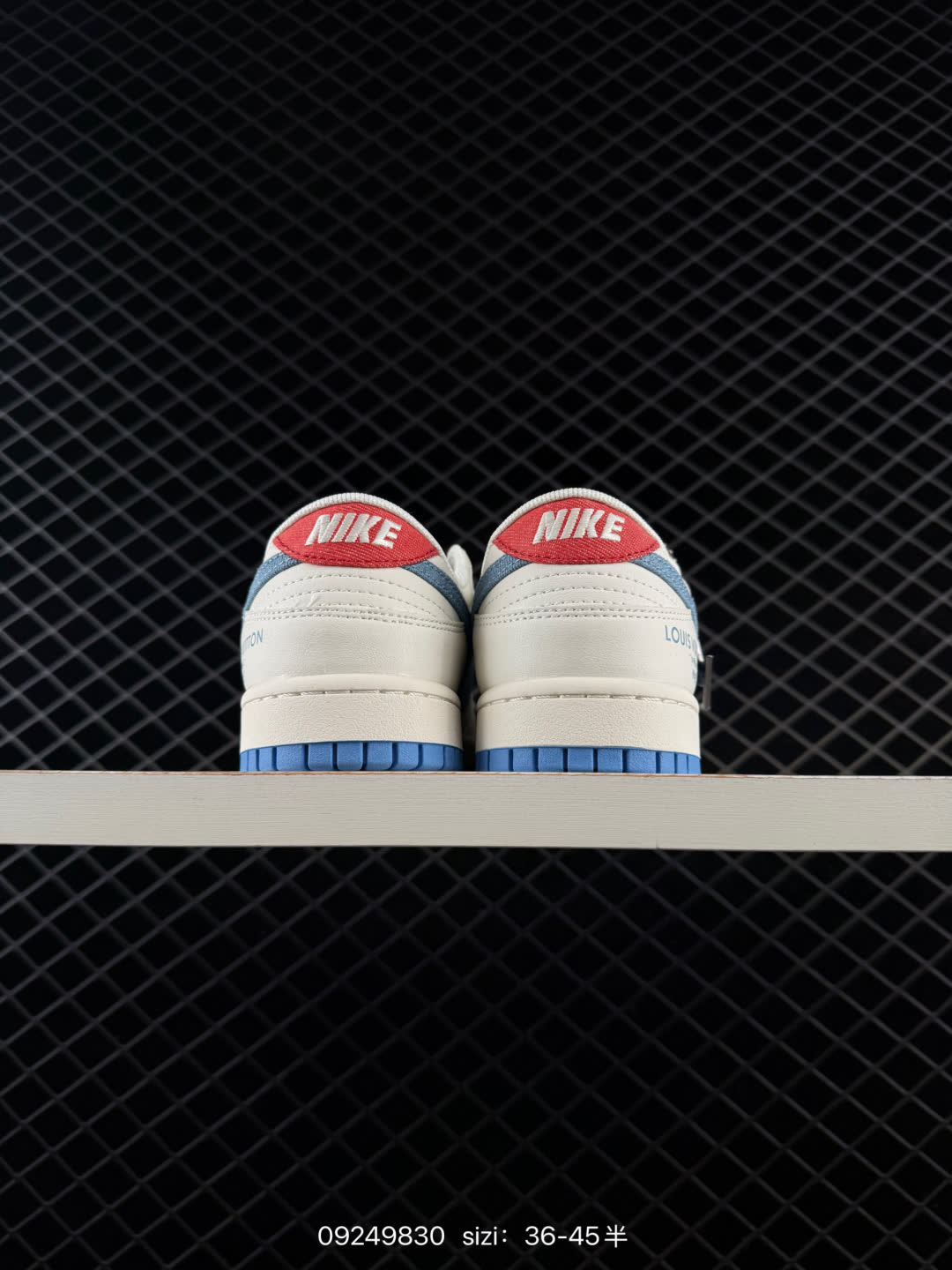 NIKE AIR FORCE 1